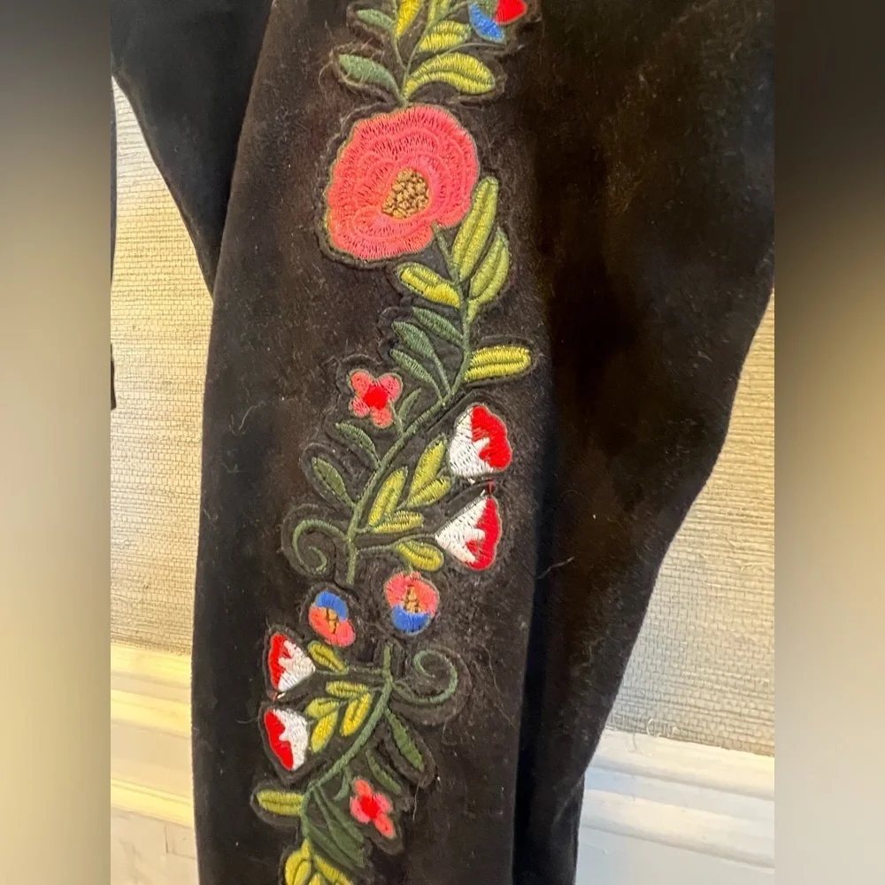 New 6.5 target over the knee floral embroidered faux suede black heel boots - Picture 5 of 17